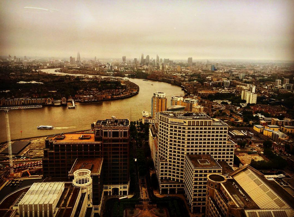 London City overview, photo by Dinis Guarda for tradersdna