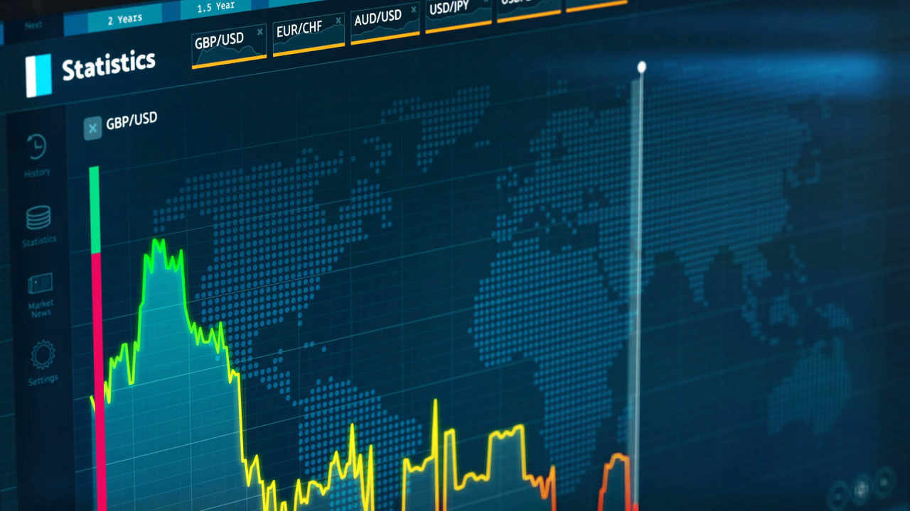 Currencies: Victory For May But Not For The Pound As Exchange Rate Slips, Expert Warns 