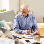 Trump Opens $9 Trillion US Retirement Market to Crypto and Alternative Assets