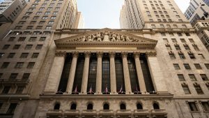 Navigating the Trading Time at the New York Stock Exchange: Key Hours and Strategies